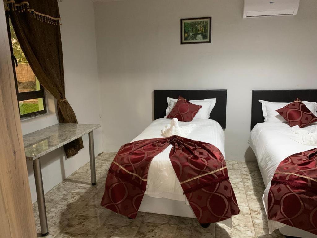 Juda Haus Lodge Katima Mulilo Kültér fotó