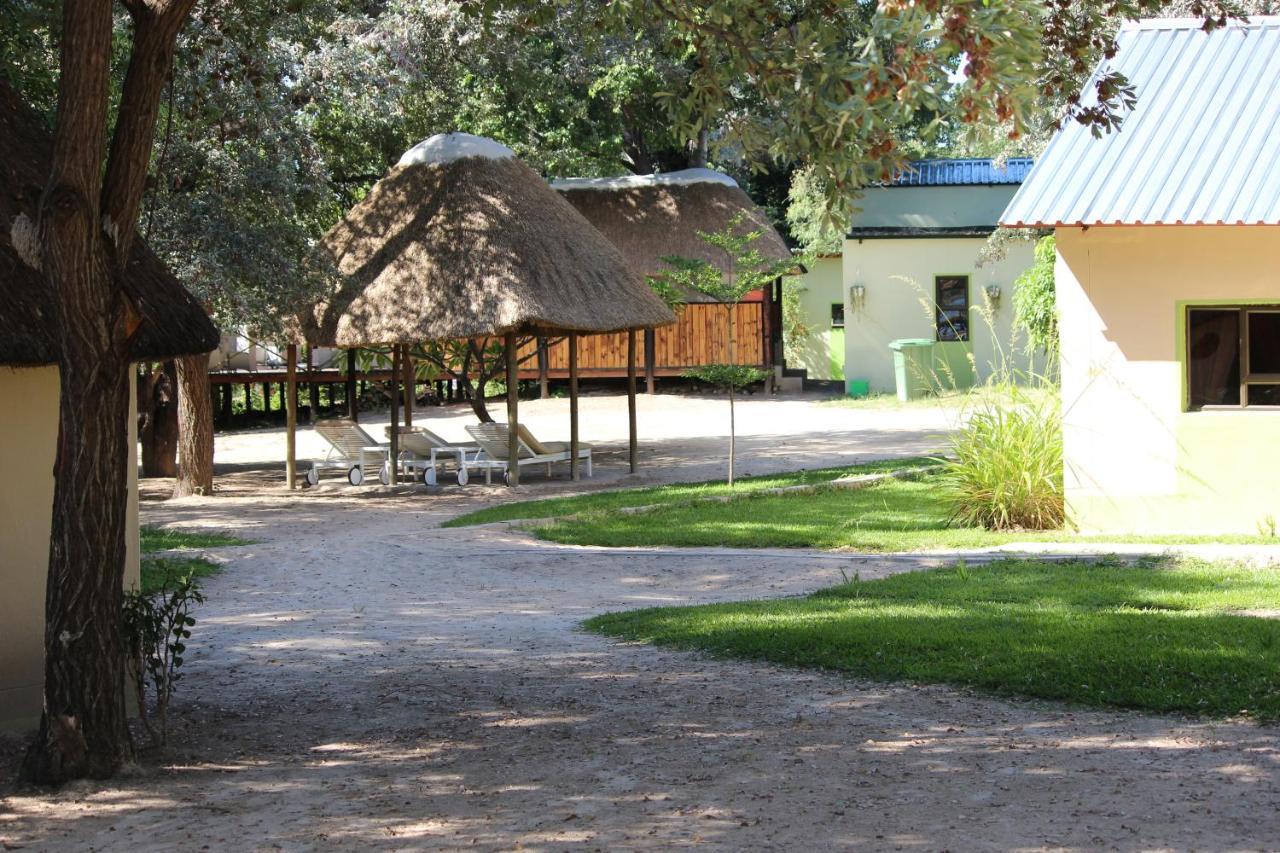 Juda Haus Lodge Katima Mulilo Kültér fotó